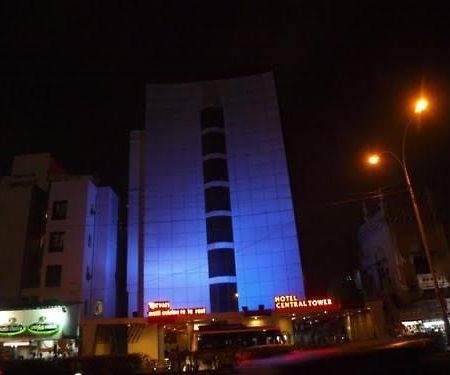 Hotel Central Tower Csennai Kültér fotó